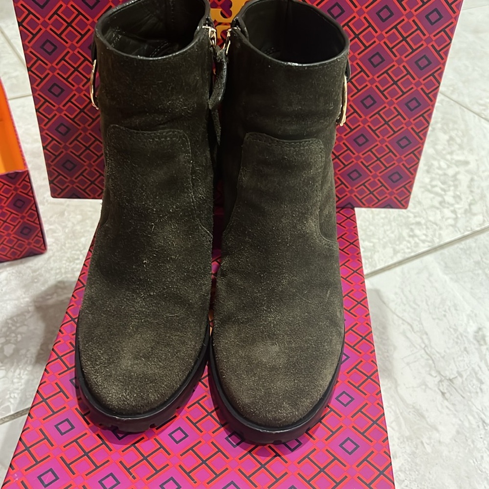 Torry Burch Sofia suede high heel ankle boots, size7